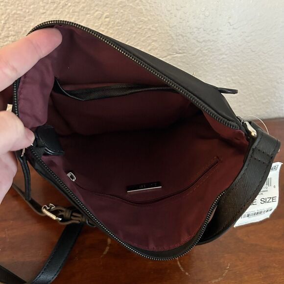 Giani Bernini Women's Small Nylon North South Crossbody CG2 Black One Size NWT - Picture 5 of 5